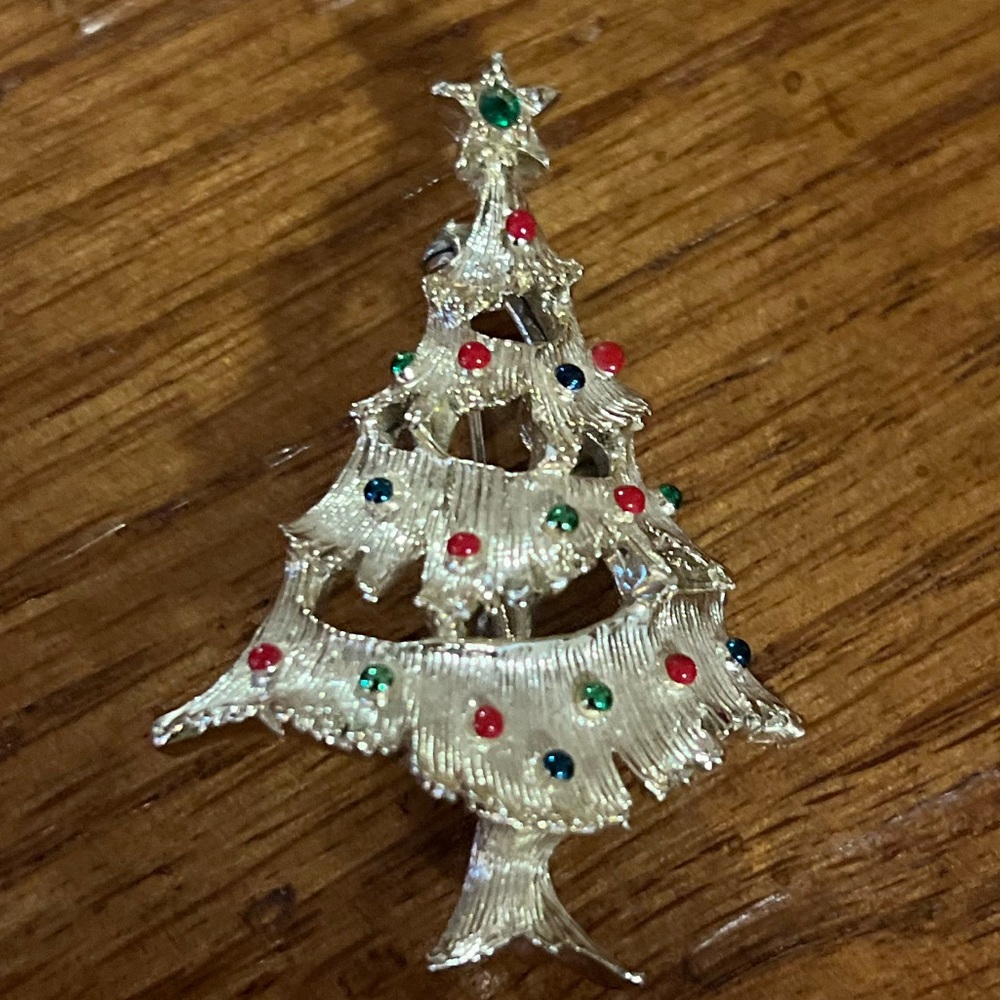 Festive Silver Christmas Tree Brooch